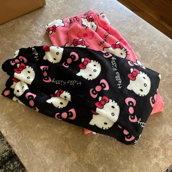 asian Other - - - Bundle of 2 Kidds hello kitty pj pants